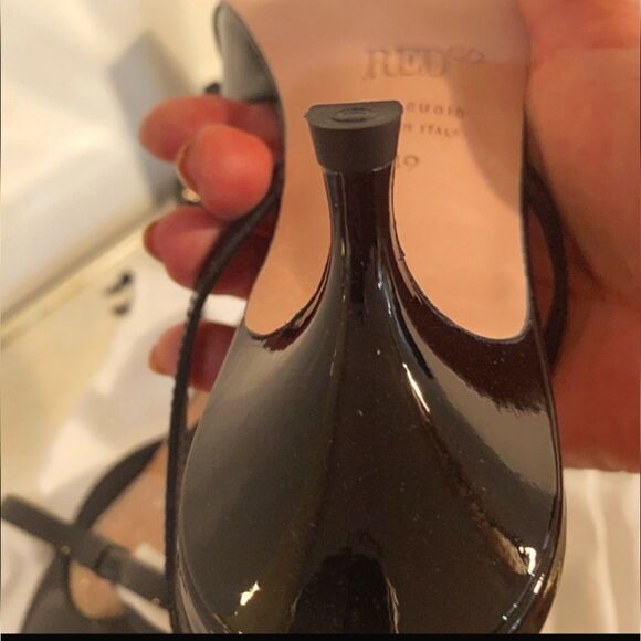 NIB Red Valentino Patent Leather Kitten Heel pumps with dust - Picture 5 of 12
